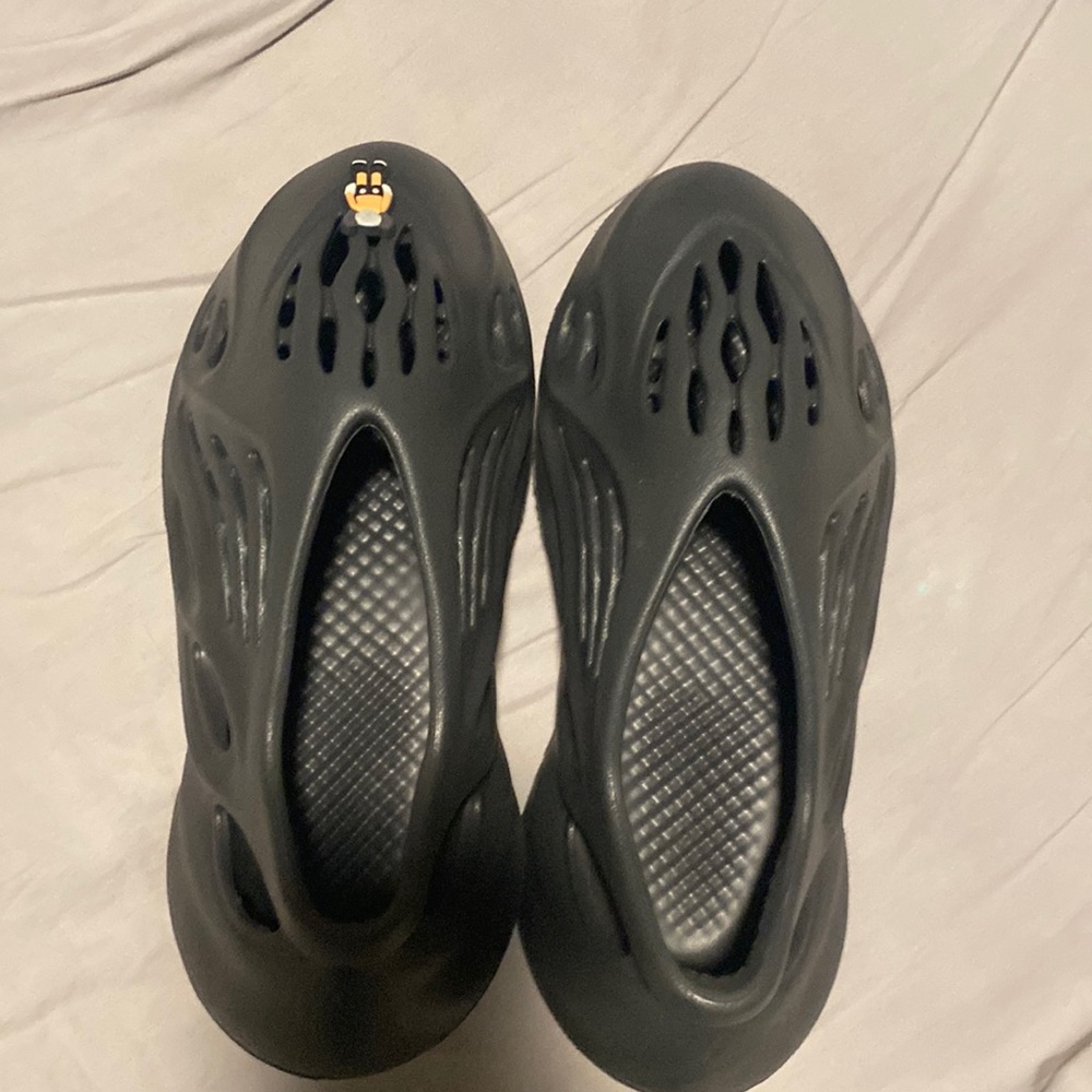 Yeezy foam runners onyx